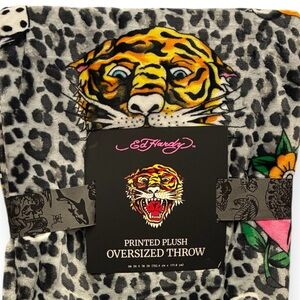 Ed Hardy 68 x 70 Oversized Plush Throw Blanket - Leopard Tiger